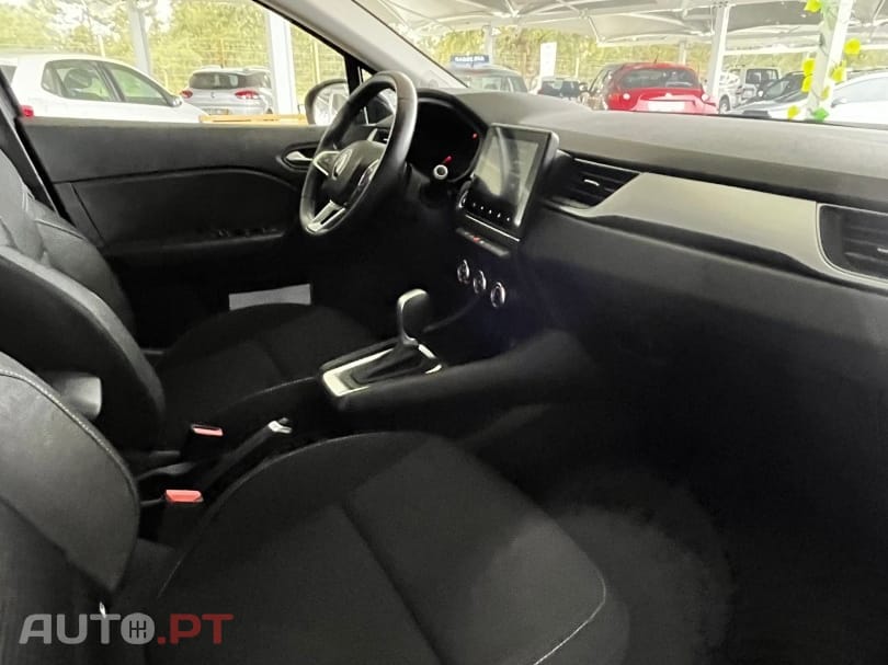 Renault Captur Outro