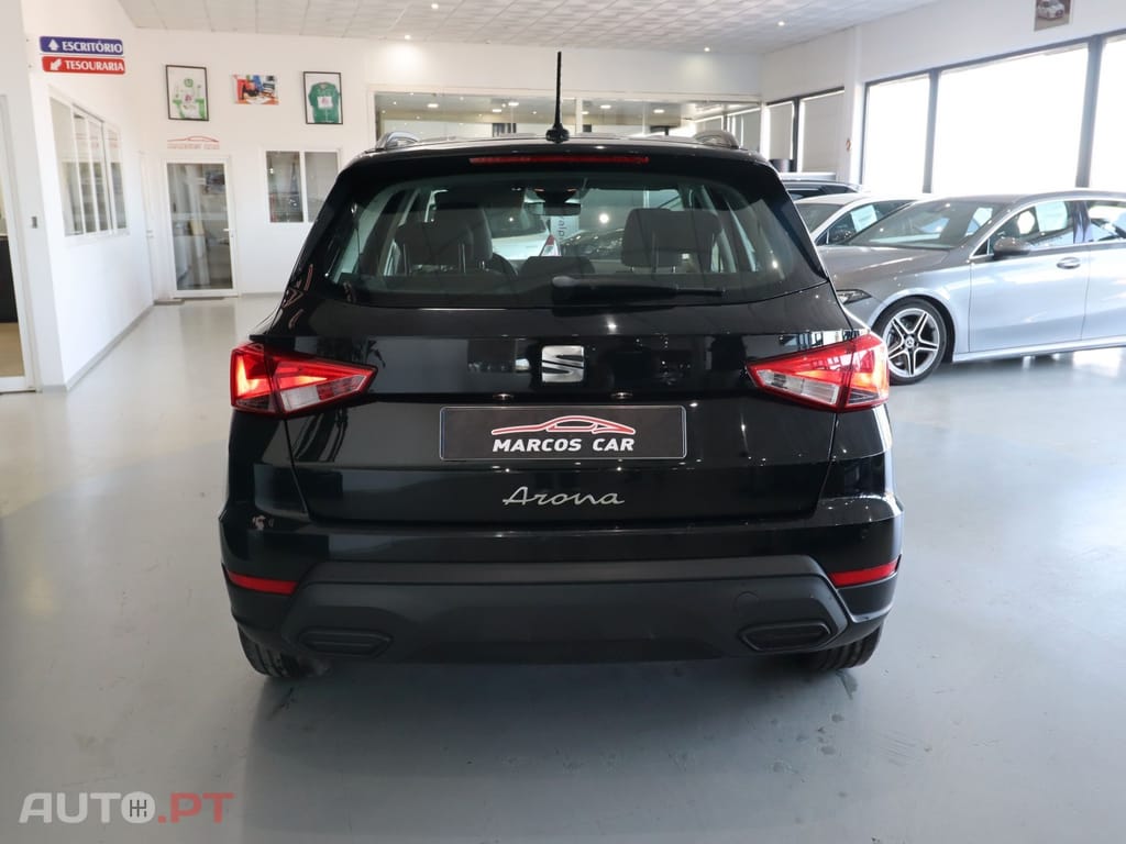 SEAT Arona 1.0 TSI Style — fotografia 6