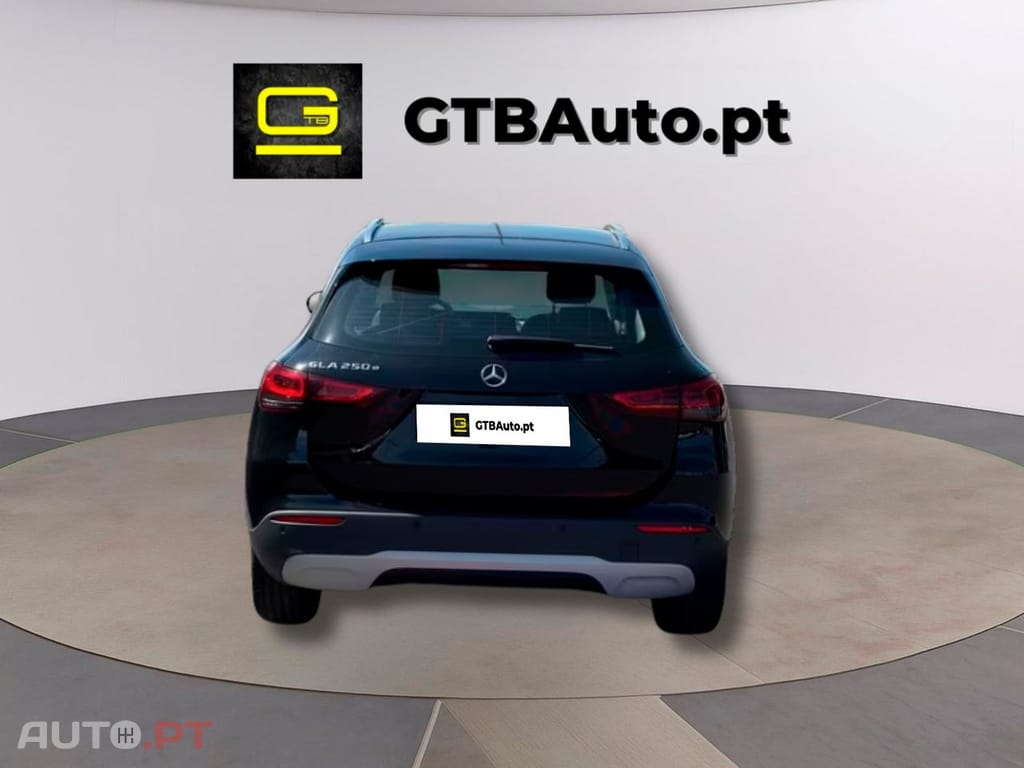 Mercedes-Benz GLA 250 I.V.A DEDUTIVEL e Style