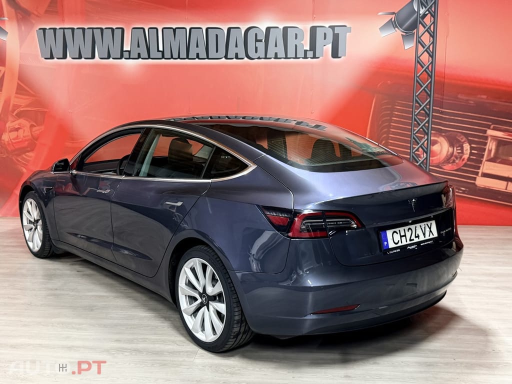 Tesla Model 3 Long Range AWD Dual Motor