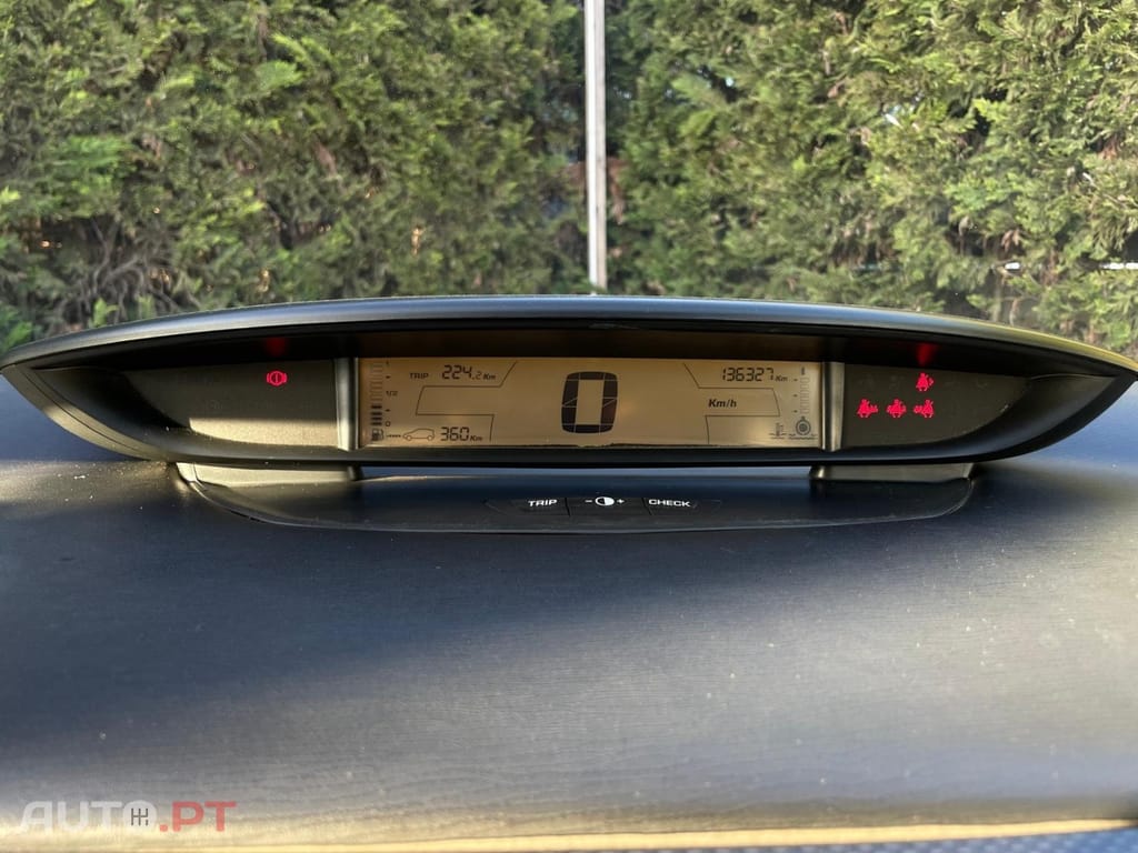 Citroen C4 1.6 HDi 110 VTR Pack