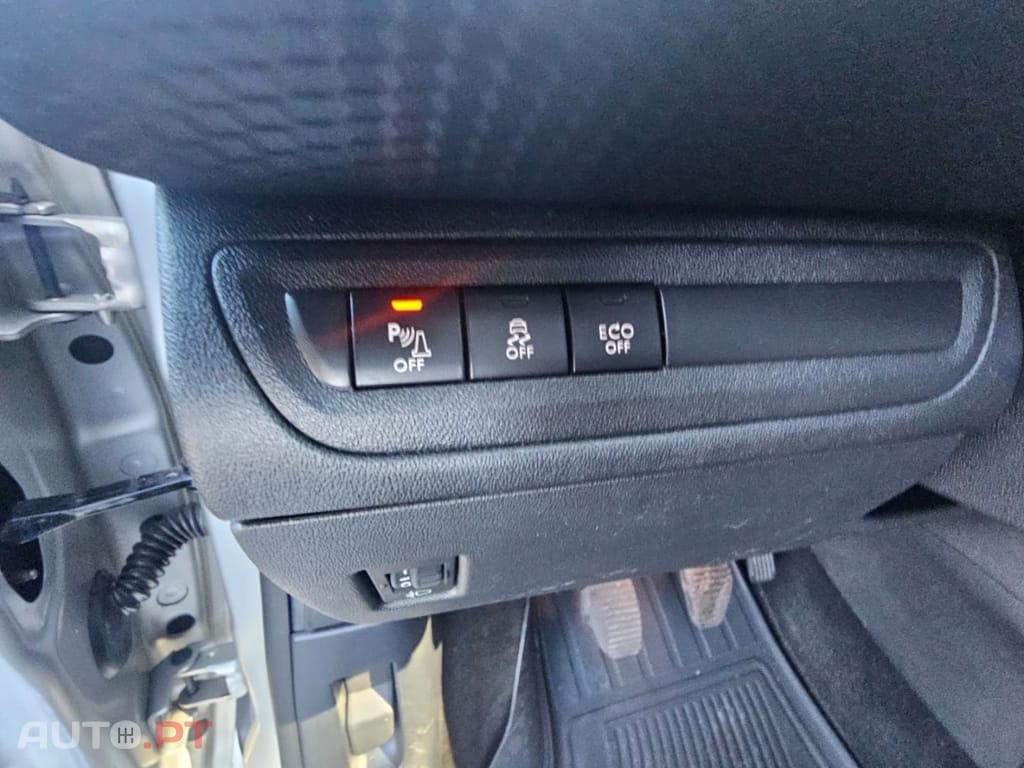 Peugeot 208 Blue-HDi 100 Stop&Start Allure