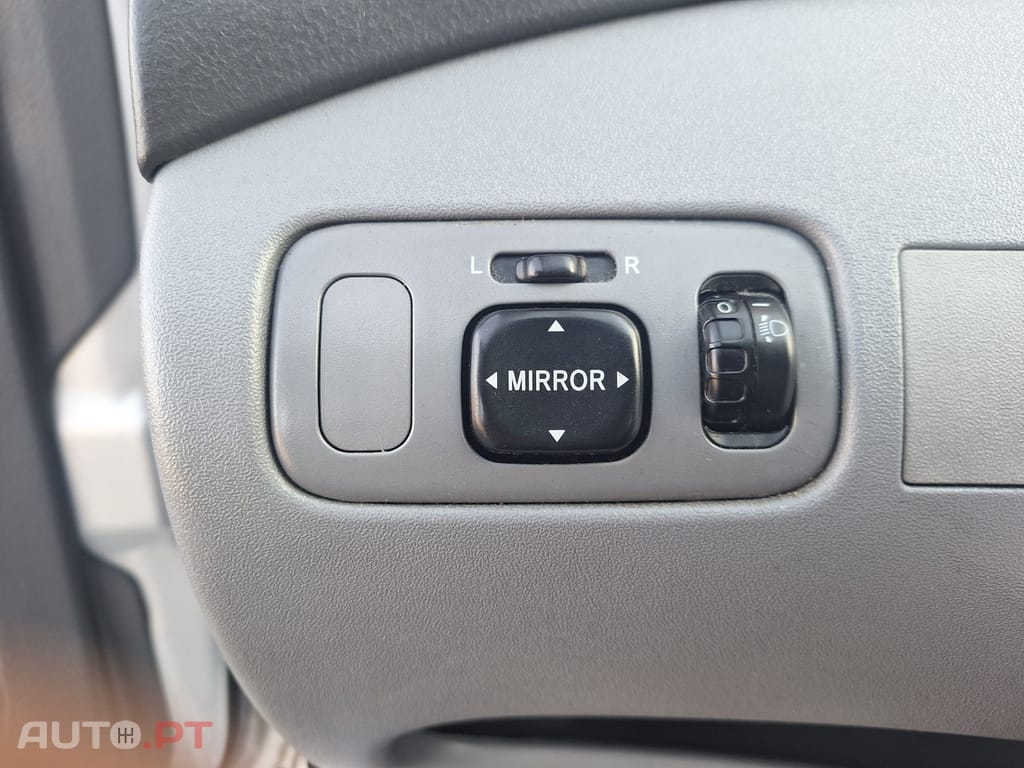 Toyota Yaris 1.0 Luna