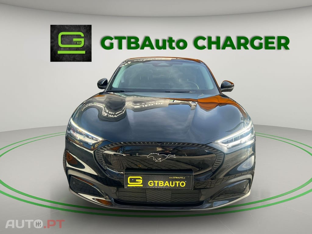 Ford Mustang Mach-E 75.7 kWh Premium AWD