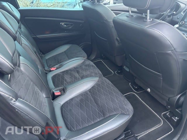 Renault Grand Scénic BLUE dCi 150 BLACK EDITION