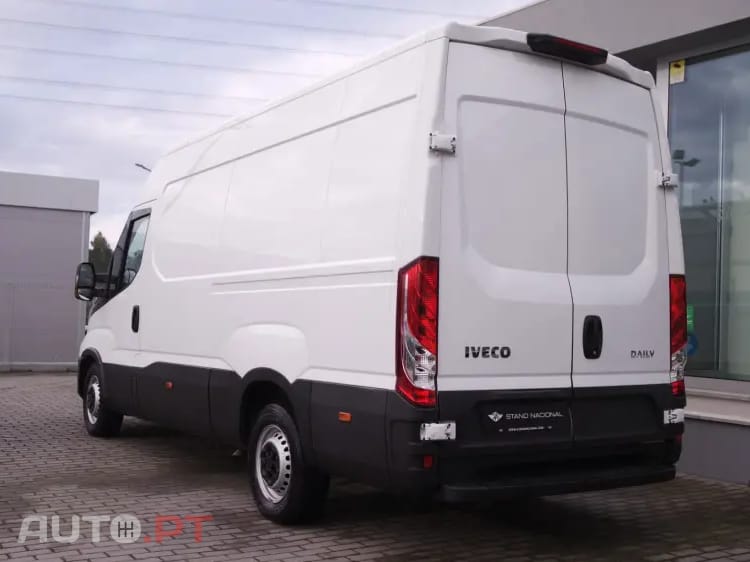 Iveco Daily 2.3 35C16 3000 CD