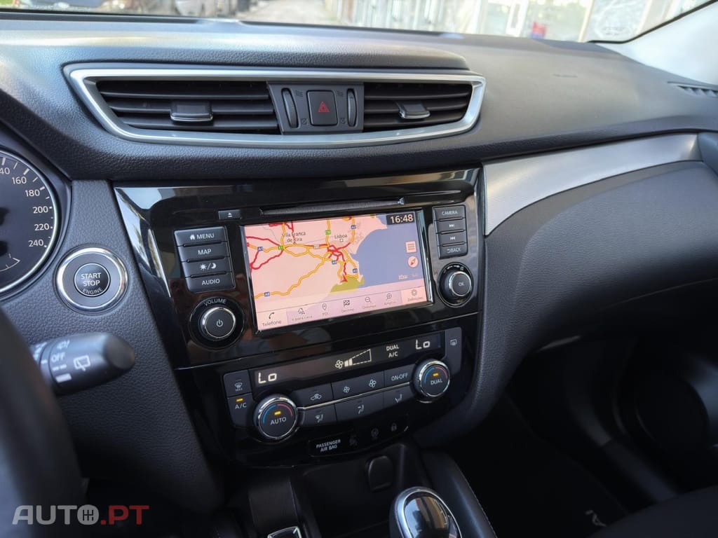Nissan Qashqai 1.3 DIG-T Tekna Premium DCT
