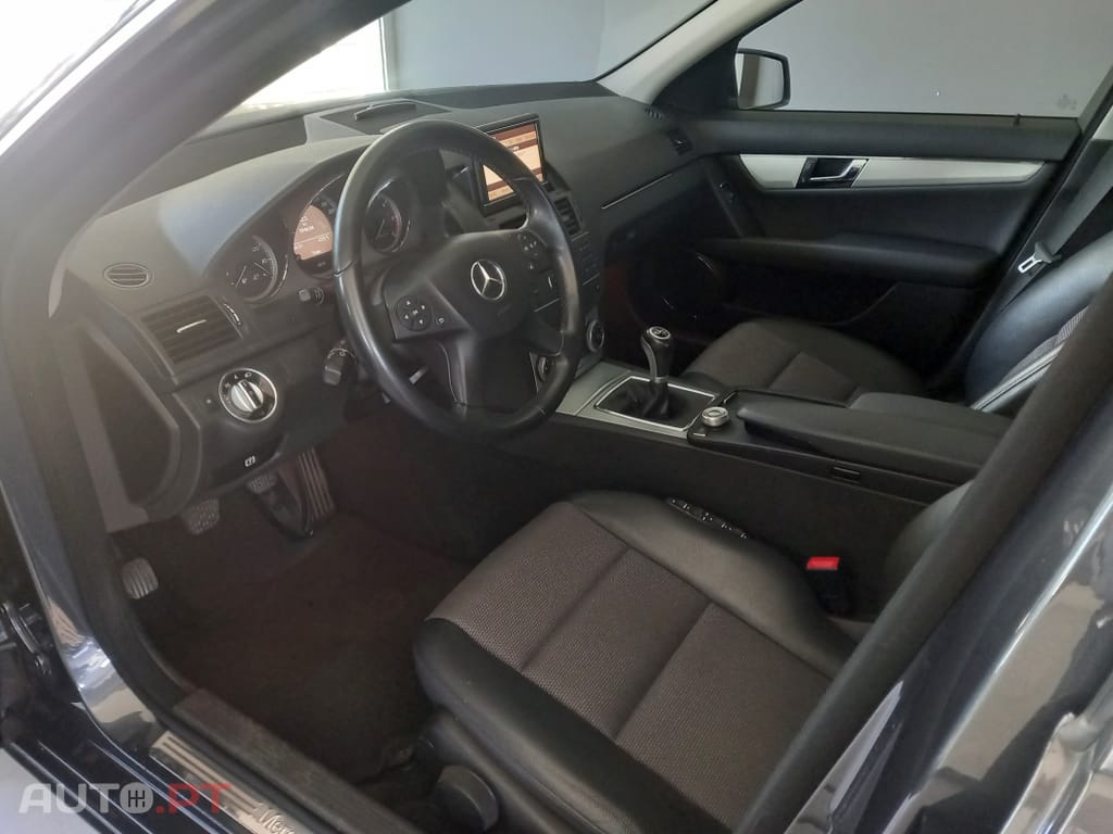 Mercedes-Benz C 200 CDi Avantgarde BlueEfficiency