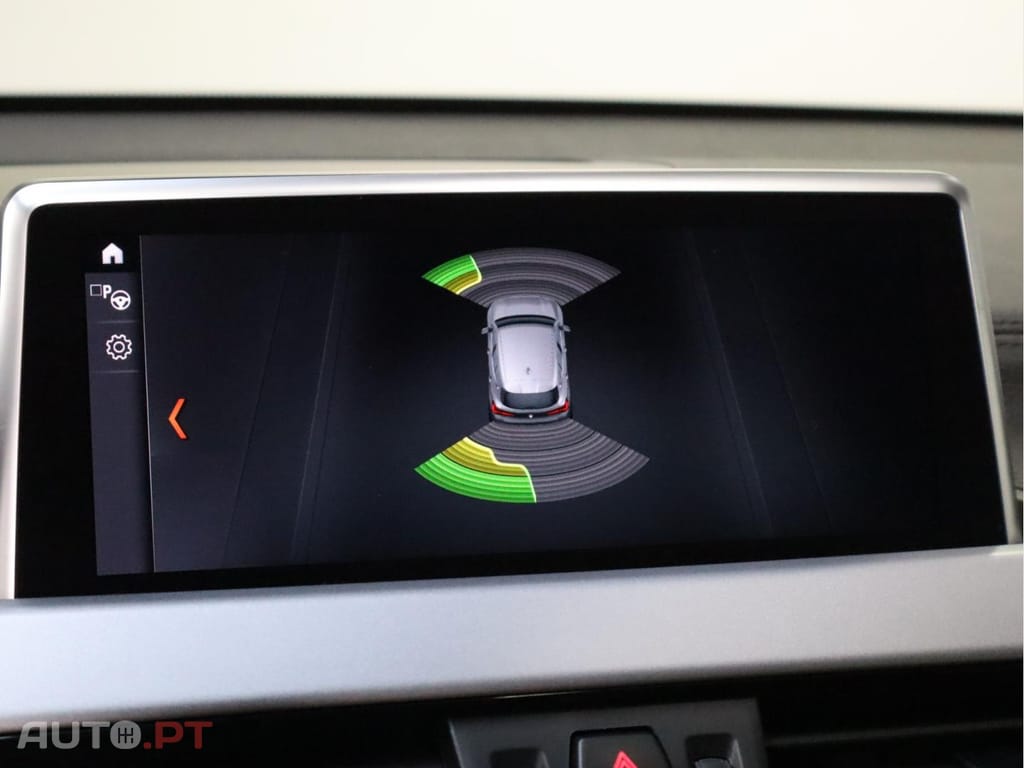 BMW X2 xDrive25e Business X