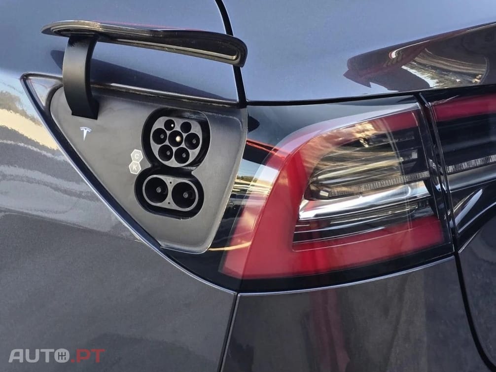 Tesla Model 3 STANDARD RWD PLUS