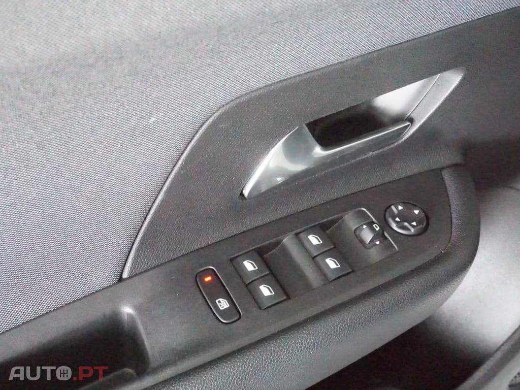 Opel Mokka-E I.V.A DEDUTÍVEL 