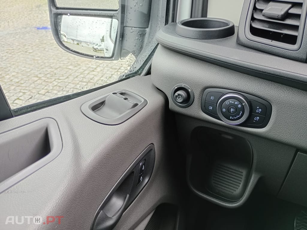 Ford Transit 330 L2 2.0 TDCi H2 Trend Antepara