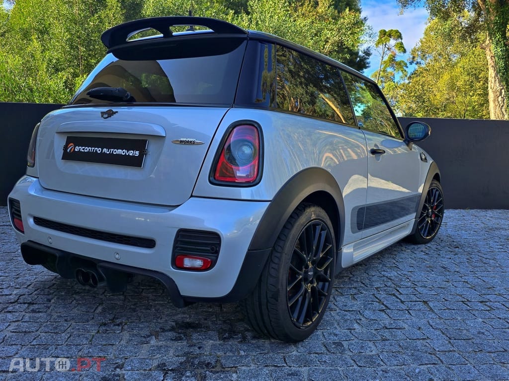 MINI Coupé John Cooper Works 