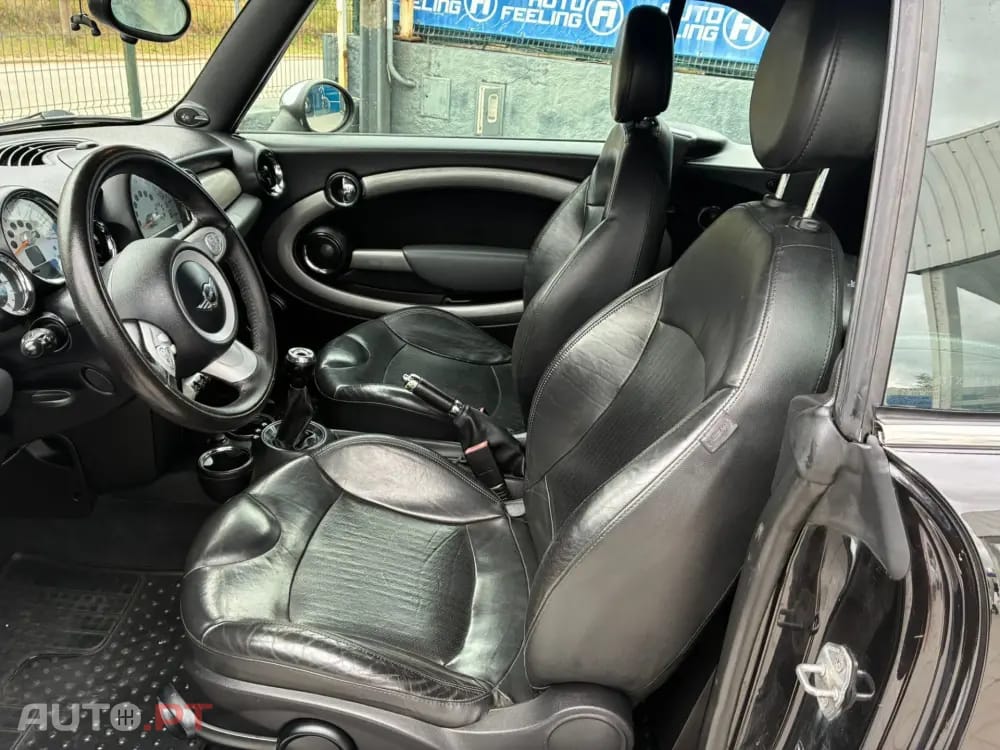 MINI Cabrio Cooper S