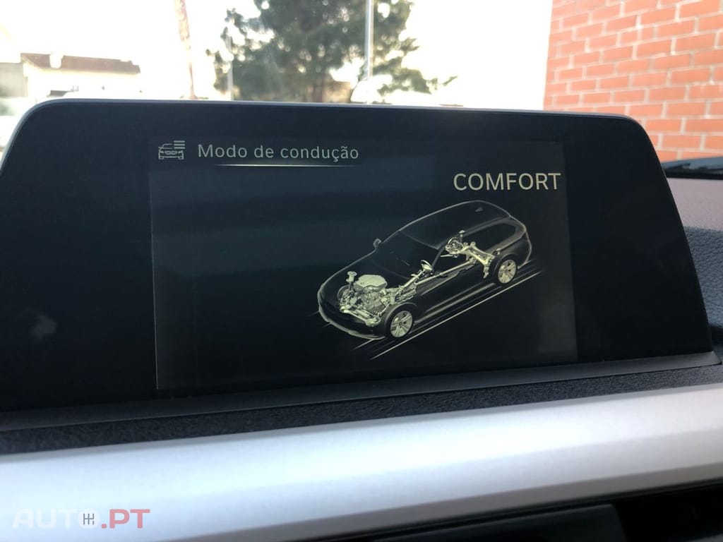 BMW 320 d Sport-Aut. Efficient Dynamics Edition Sport Line