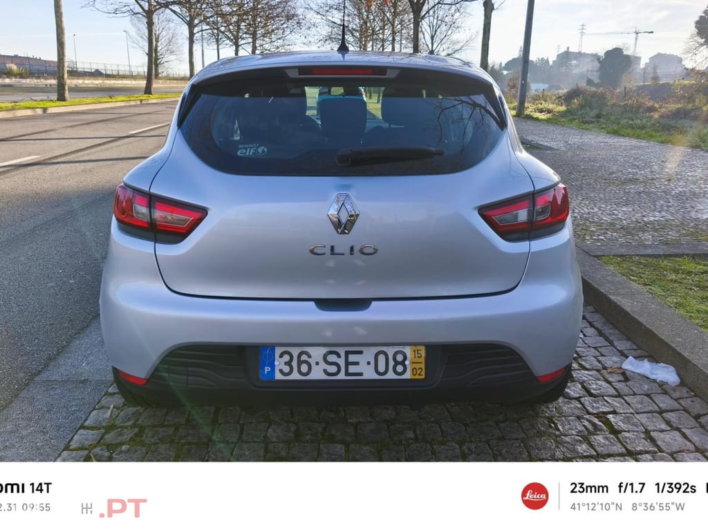 Renault Clio 1.2 16V 75 Collection