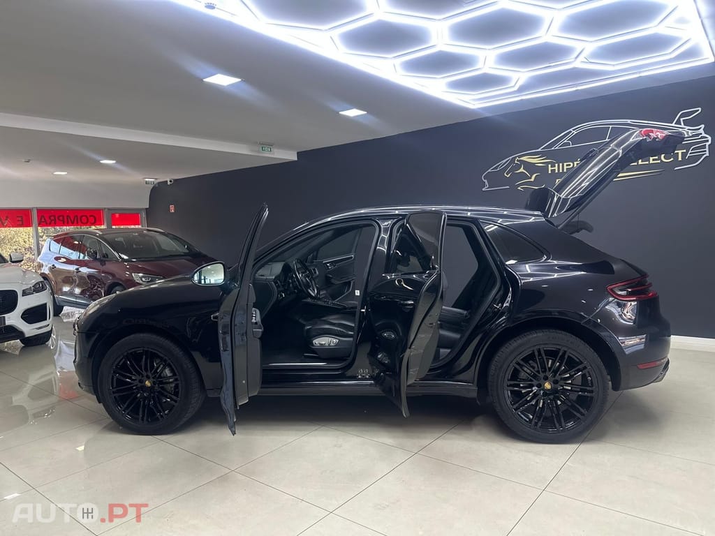 Porsche Macan S