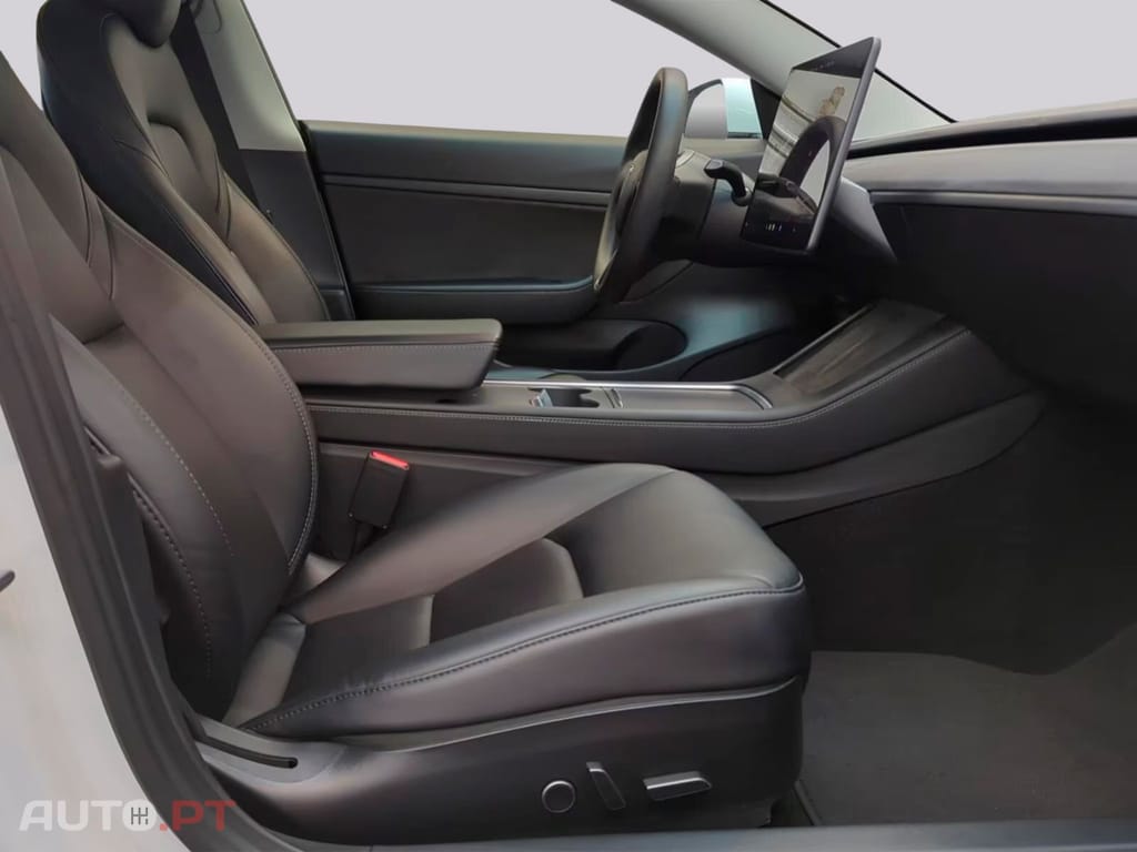 Tesla Model 3 Standard Range PLUS I.V.A DEDUTIVEL