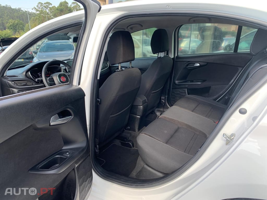 Fiat Tipo 1.3 M-Jet Easy