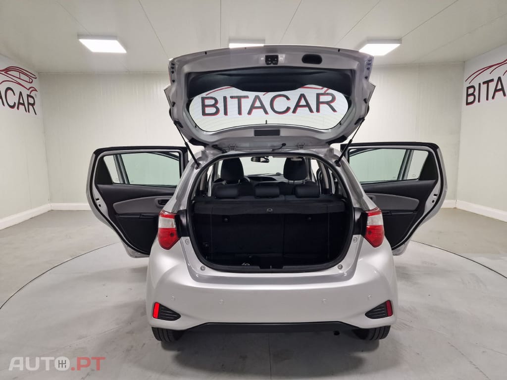 Toyota Yaris 1.0 VVT-I ACTIVE