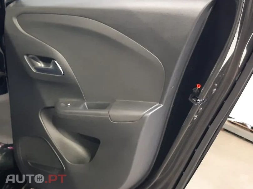 Opel Corsa 1.5 D Elegance