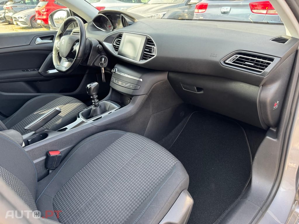Peugeot 308 SW 1.5 BlueHDi Style