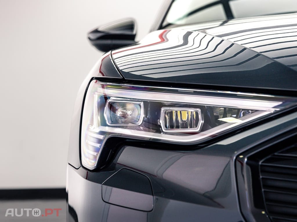 Audi E-Tron 50 quattro