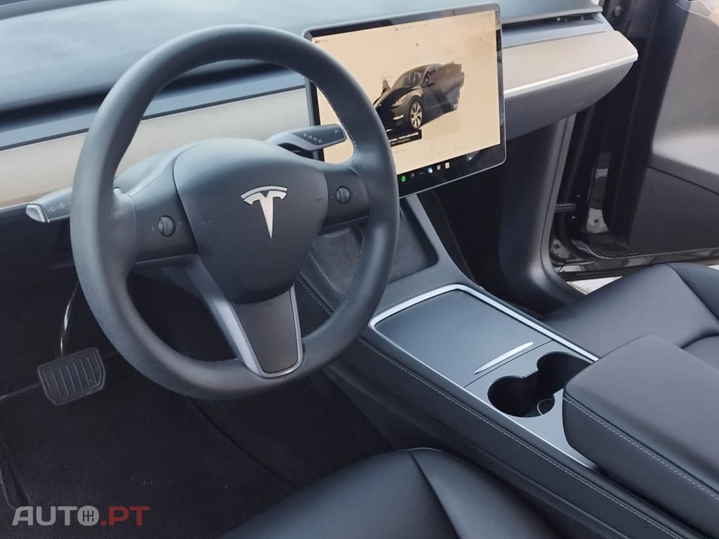 Tesla Model Y Tração Traseira