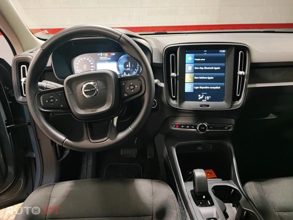 Volvo XC40 1.5 T4 PHEV Essential