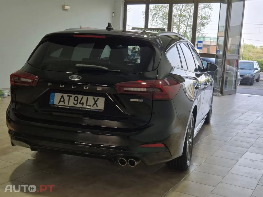 Ford Focus SW 1.0 EcoBoost MHEV ST-Line