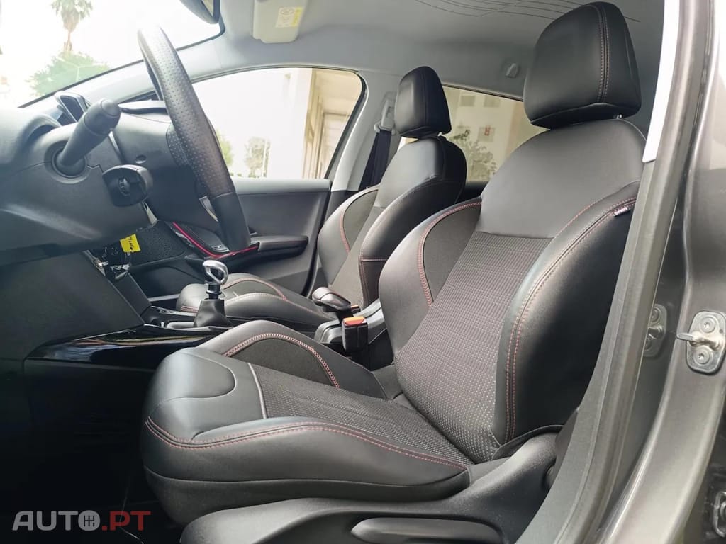 Peugeot 2008 1.2 PureTech GT Line