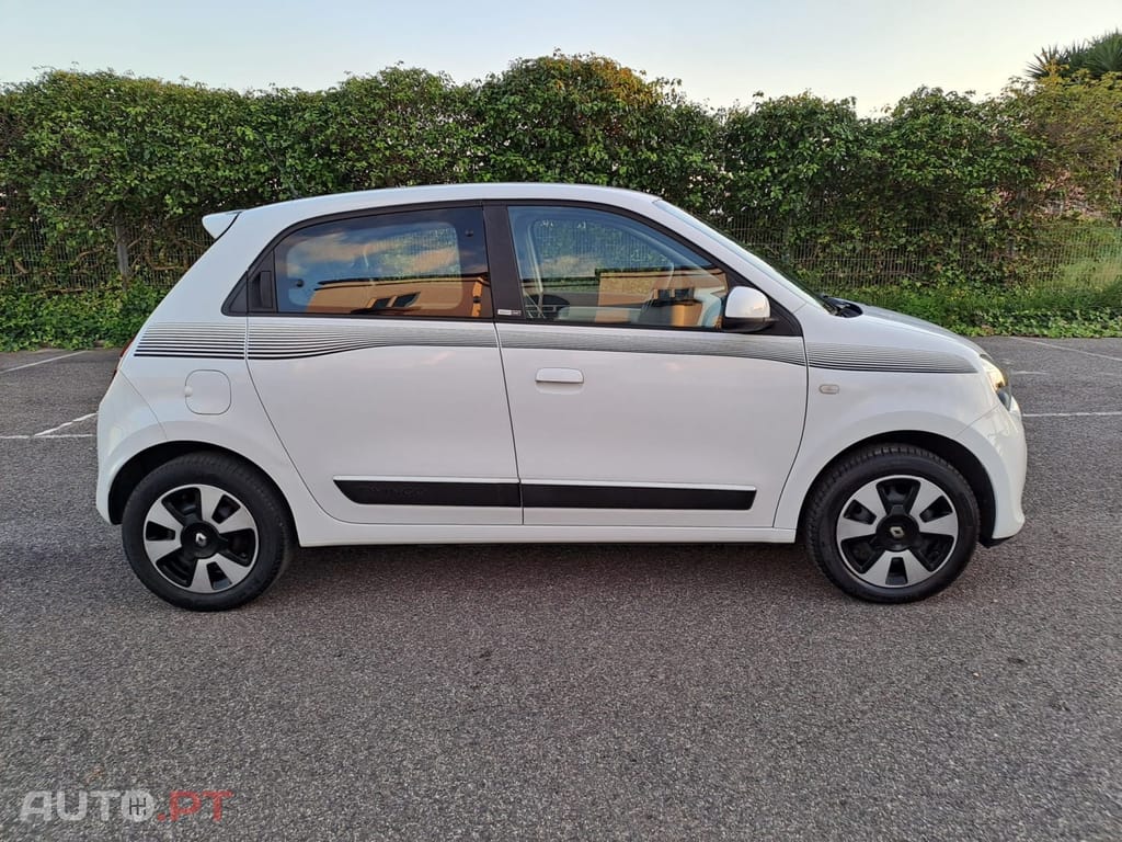 Renault Twingo 1.0 SCe Night&Day