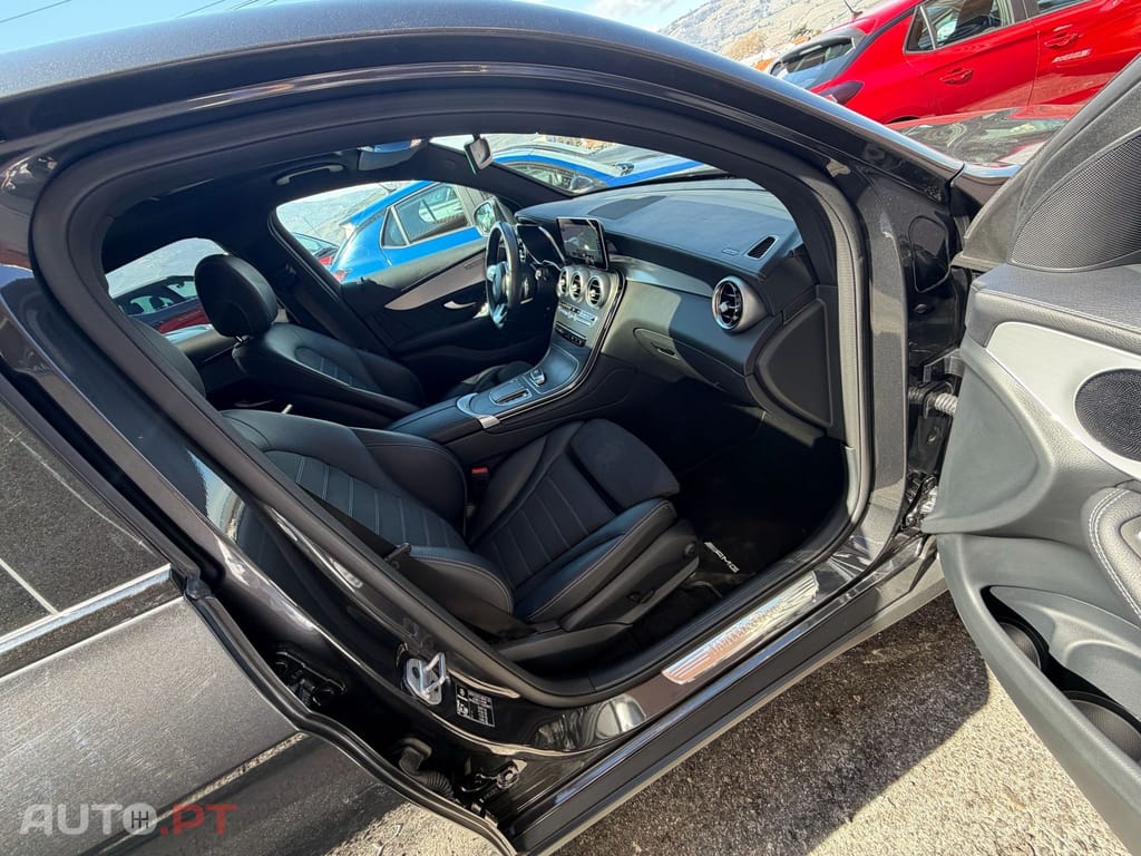 Mercedes-Benz GLC 300 de Coupé 4Matic Business Solutions