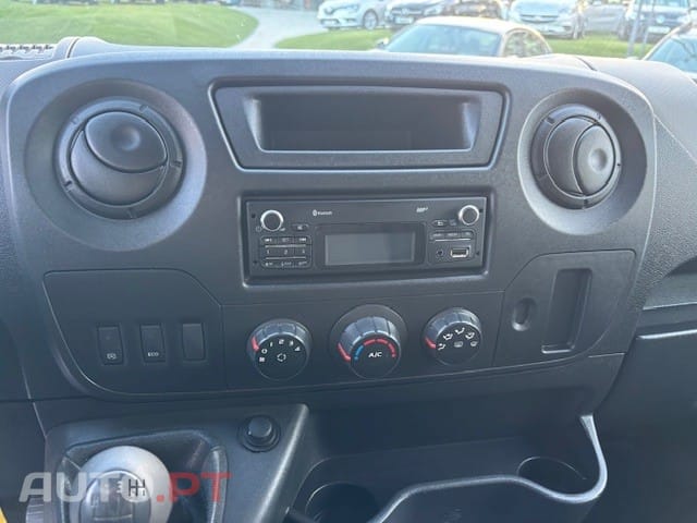 Renault Master 2.3 dCi L1H1 3.3T SS