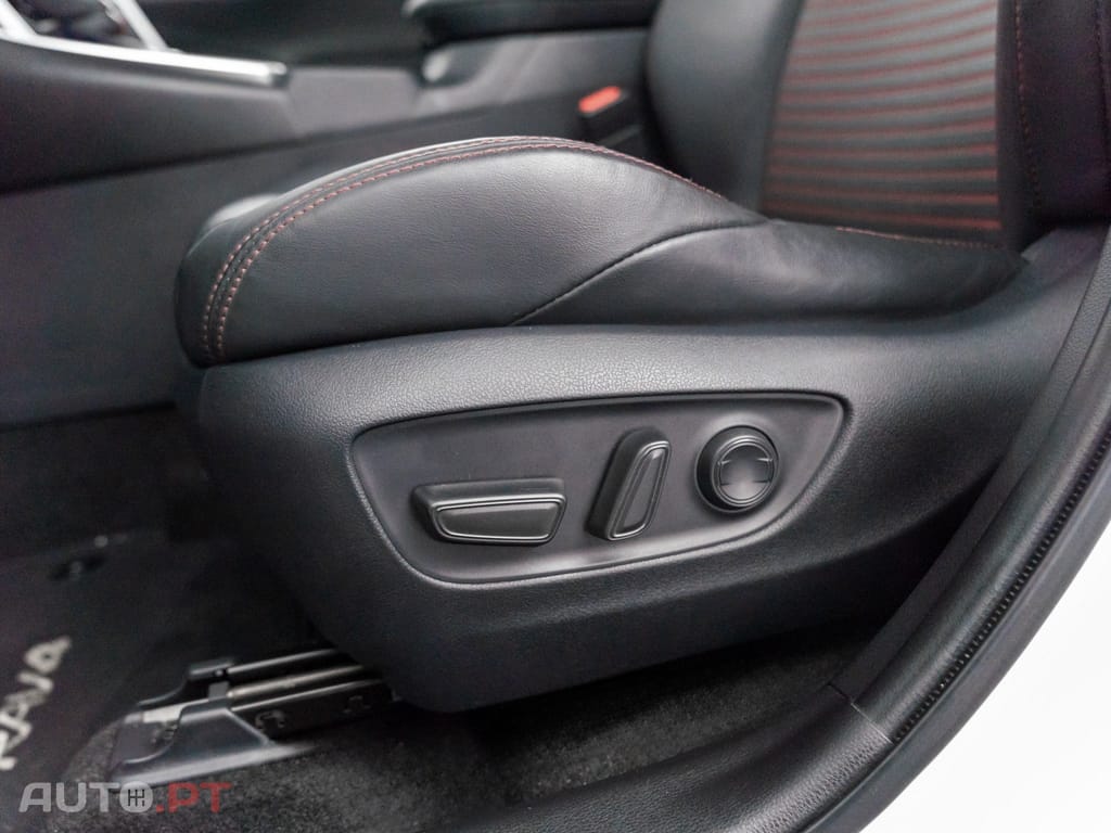 Toyota RAV4 2.5 HDF Plug-in Square Co.AWD-i