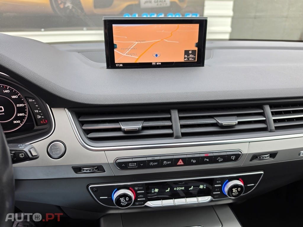 Audi Q7 3.0 TDi quattro S-line Tiptronic