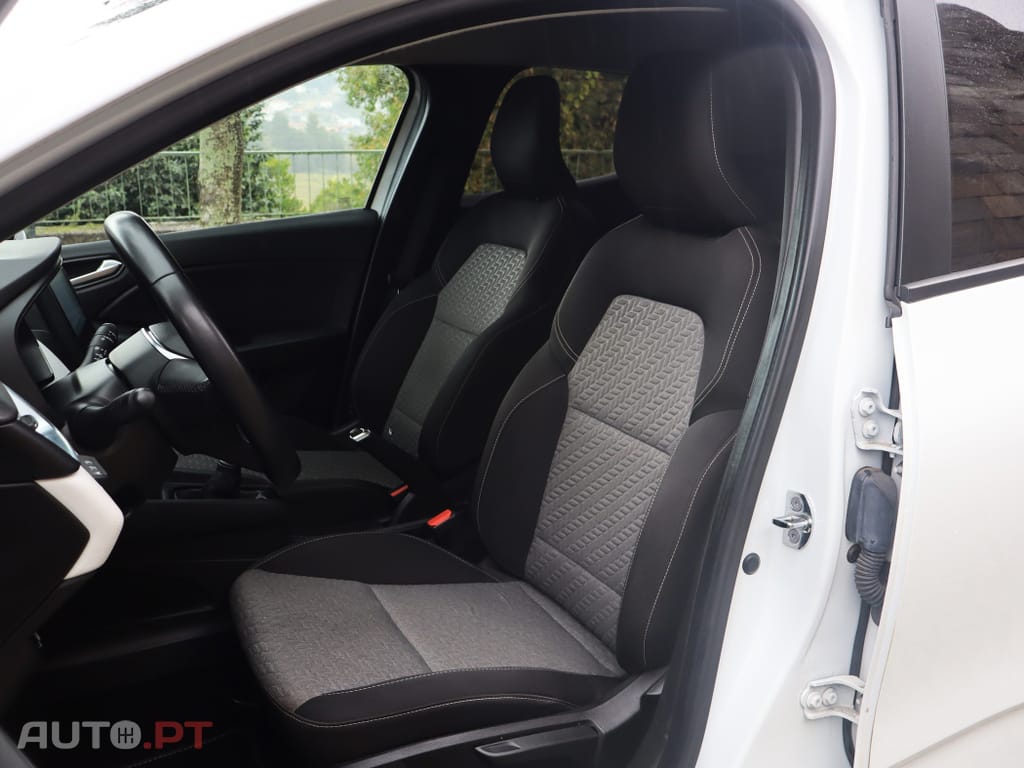 Renault Clio 1.0 TCe Limited Bi-Fuel