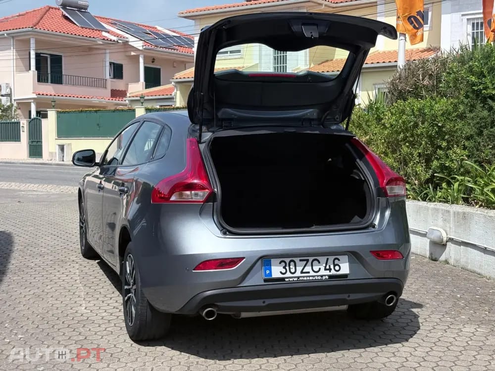 Volvo V40 1.5 T3 Sport Edition Plus Geartronic