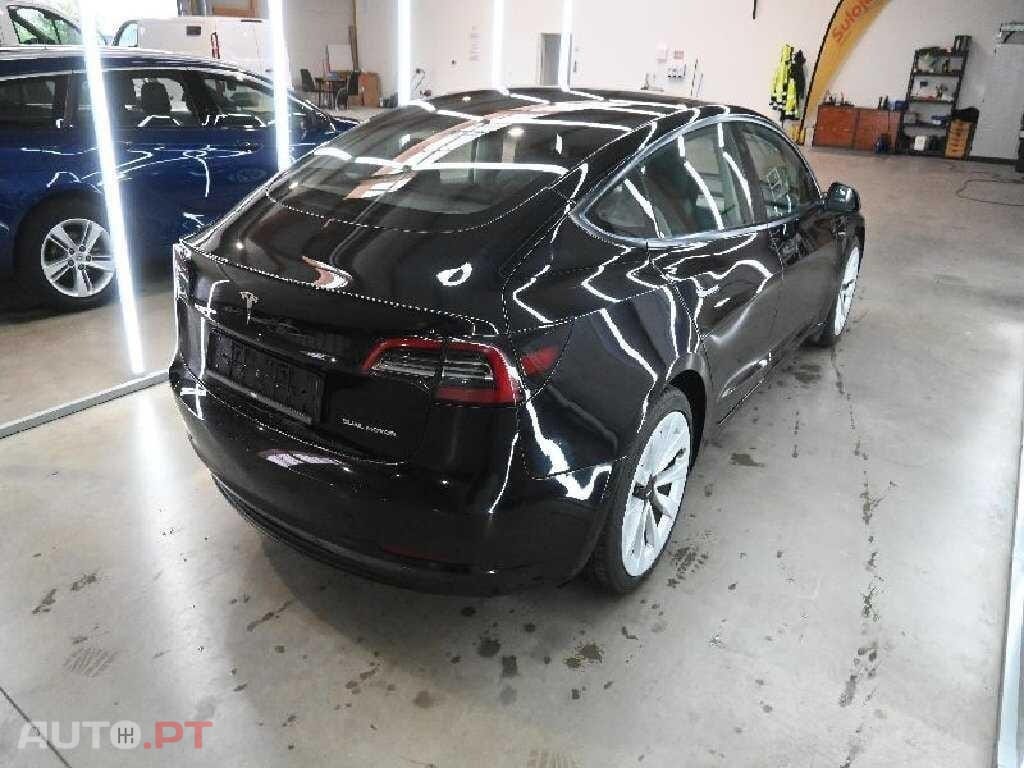 Tesla Model 3 Long Range Tração Integral