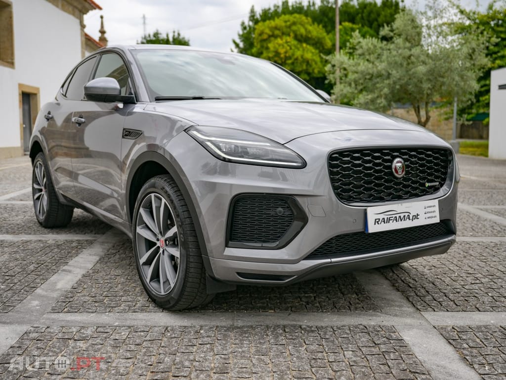 Jaguar E-Pace 1.5 P300e R-Dynamic SE AWD Aut.