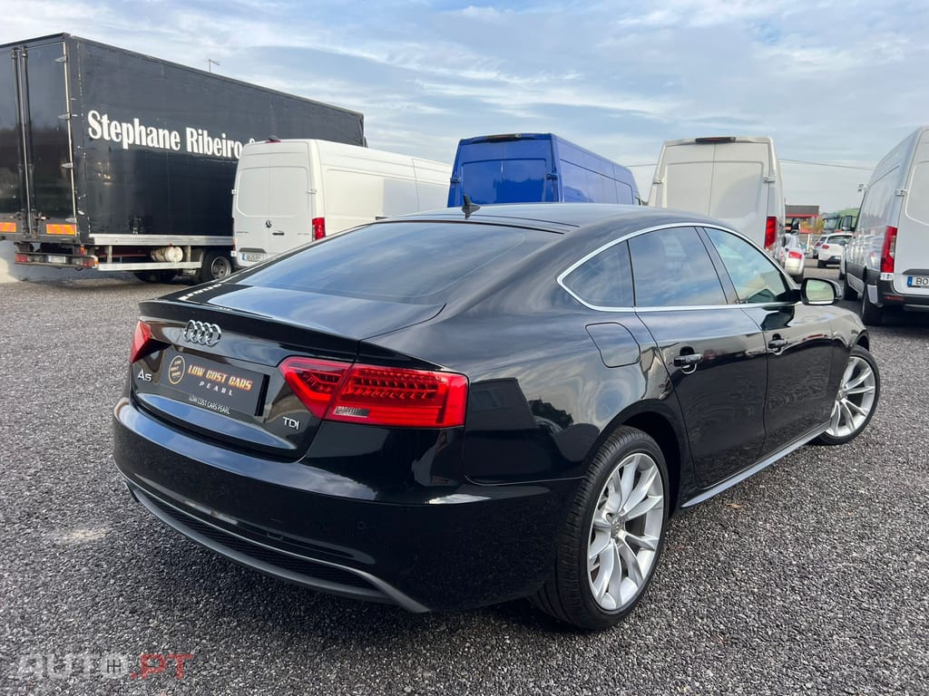 Audi A5 2.0 TDi Multitronic S-line