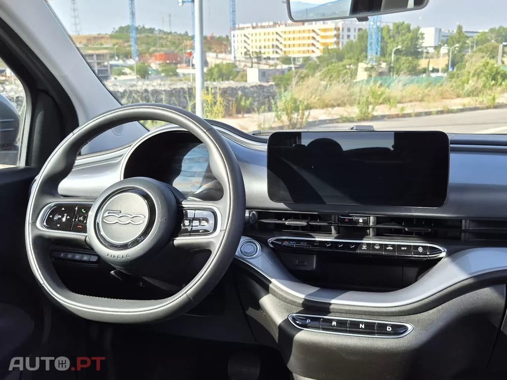 Fiat 500e 42 kWh Icon