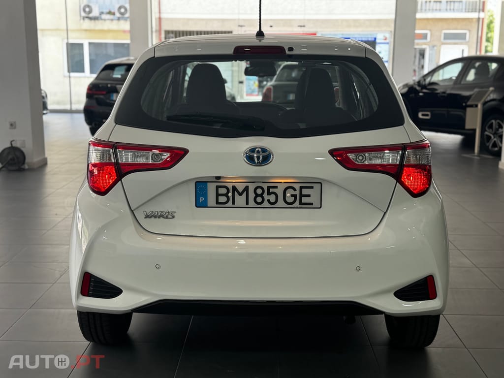 Toyota Yaris 1.5 VVT-i Exclusive+Pack Luxury