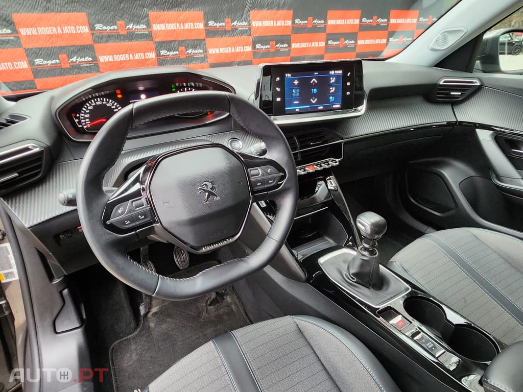 Peugeot 2008 1.5 BlueHDi Allure