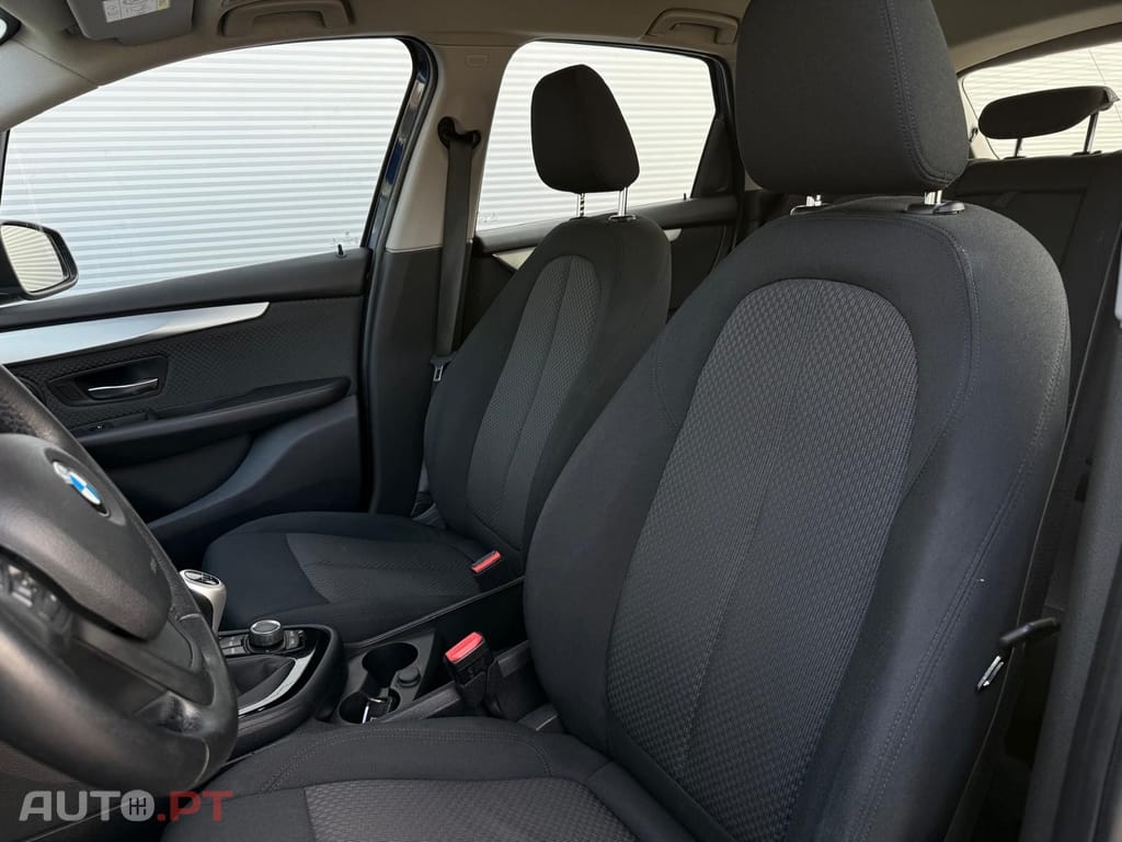 BMW 216 d Advantage