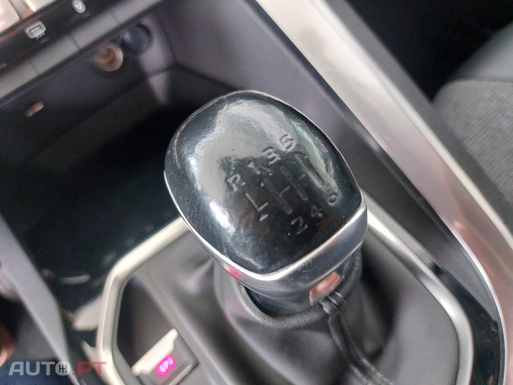 Peugeot 3008 1.5 BlueHDi Allure