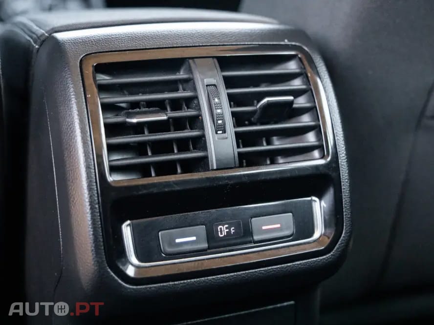 Volkswagen Passat Variant 2.0 TDI Elegance DSG