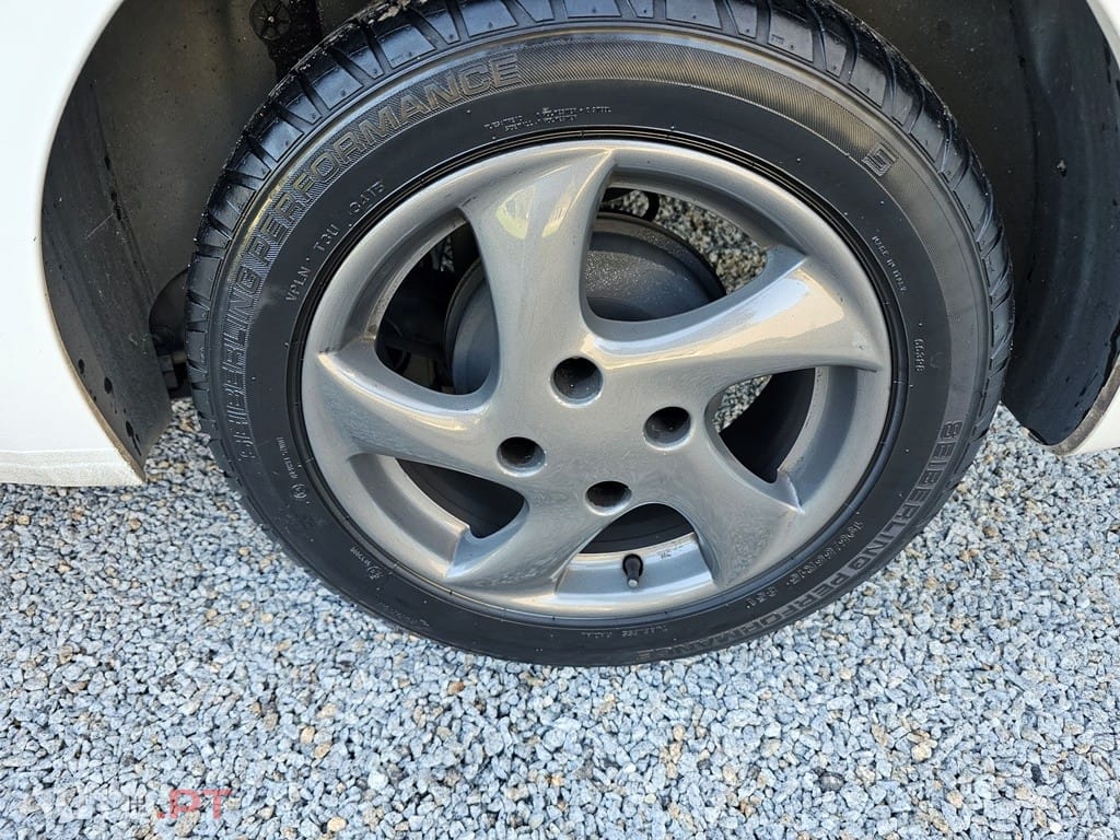 Peugeot 208 1.4 HDi Van