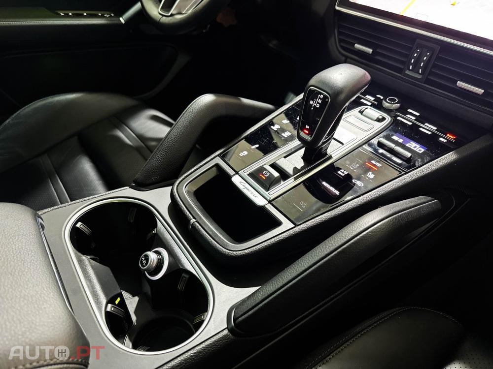 Porsche Cayenne E-Hybrid Platinum Edition