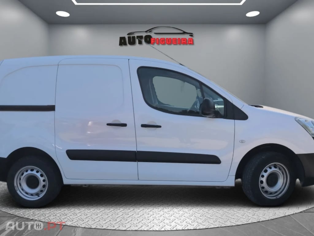 Peugeot Partner 1.6 BlueHDi L1 Premium 3L